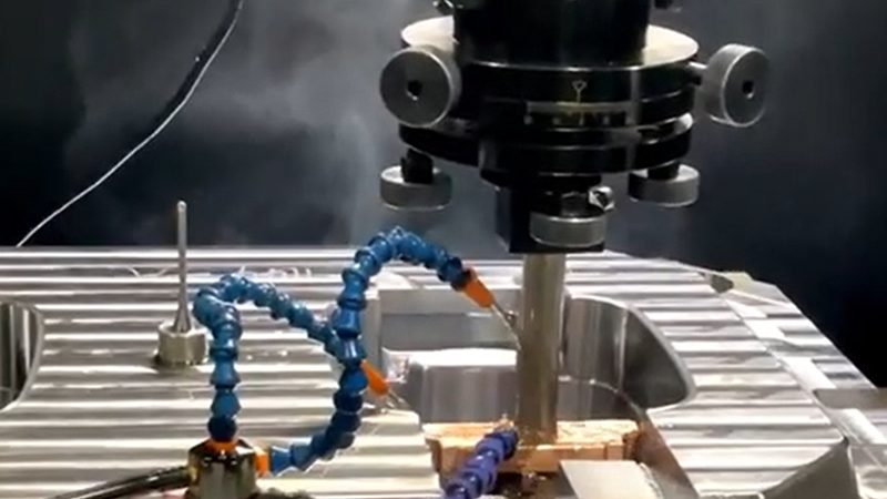注塑模具设计费用构成揭秘：哪些服务你该了解**