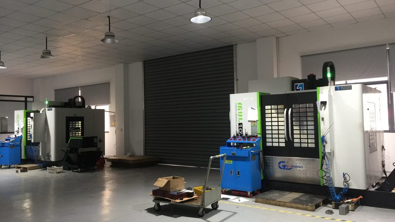 模具制造厂的定制交货周期受到多种因素的影响，主要包括以下几方面：